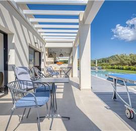 5 bedroom luxury seaside villa with indoor & outdoor pool, near Acharavi, sleeps 10